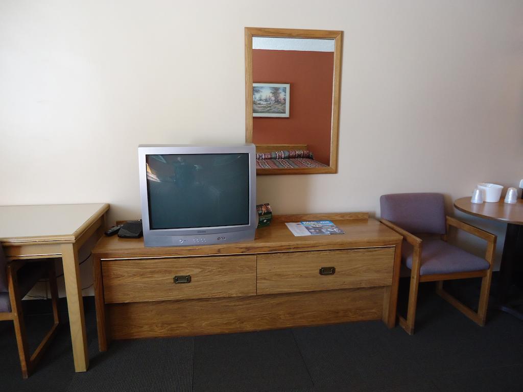 סאולט סאינטה מארי Canadian Motor Hotel חדר תמונה